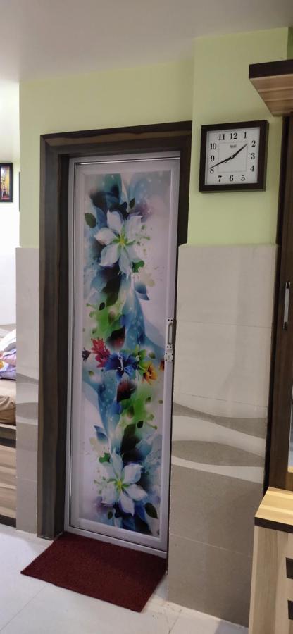 Ln Beach Homestay Puri Exterior photo